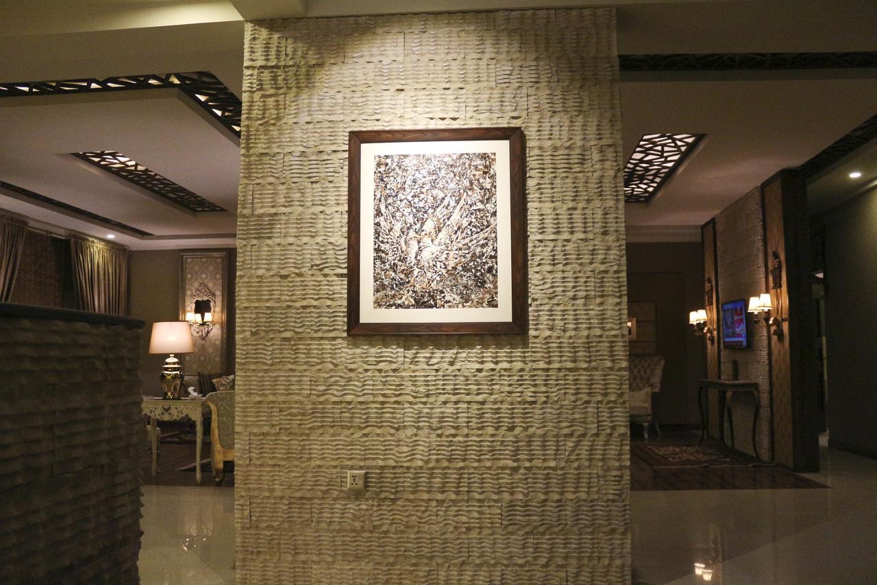 Hotel Shelton'S Rezidor Peszawar Zewnętrze zdjęcie